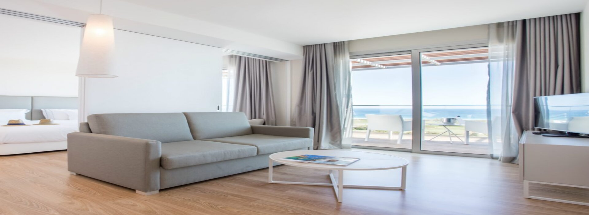 Palmares Beach House Hotel